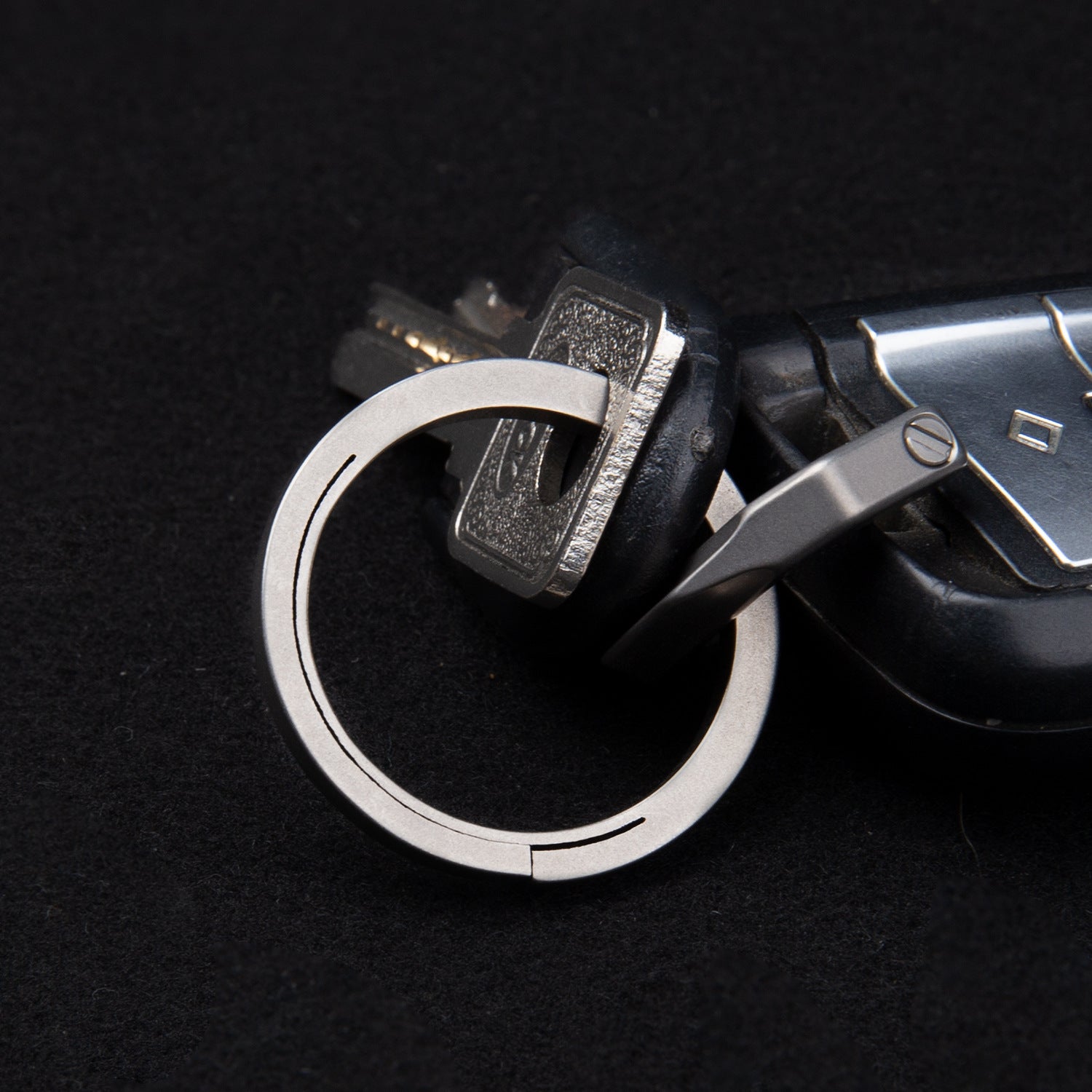 Titanium Alloy Key Rings Keychains Buckle Pendant Super Light Man Car Keychain for Male Creativity Gift Keyfobs Crafts Key Ring-3