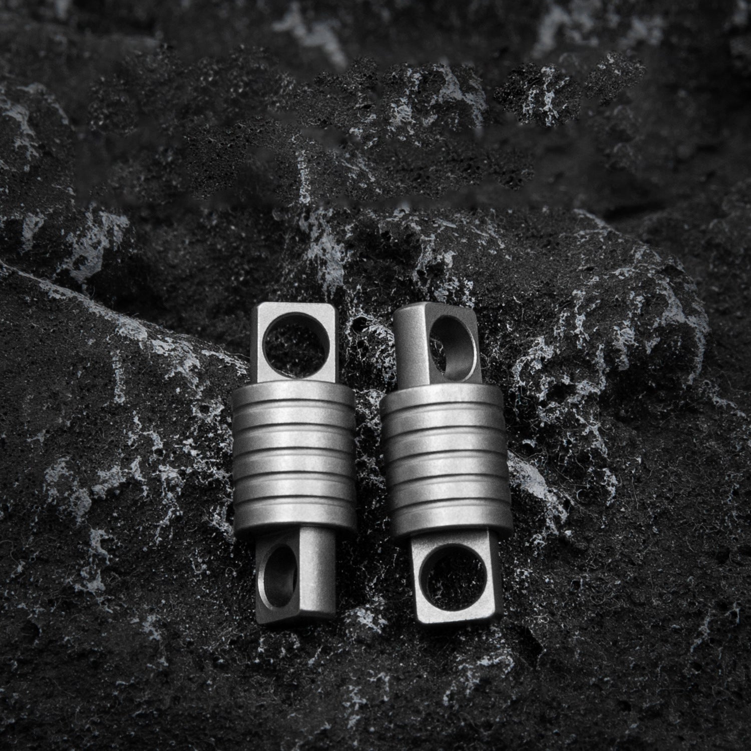 Premium Titanium Keychain for Men - Ultra-Lightweight & Durable EDC Key Holder with Modern Design & Compact Size-0