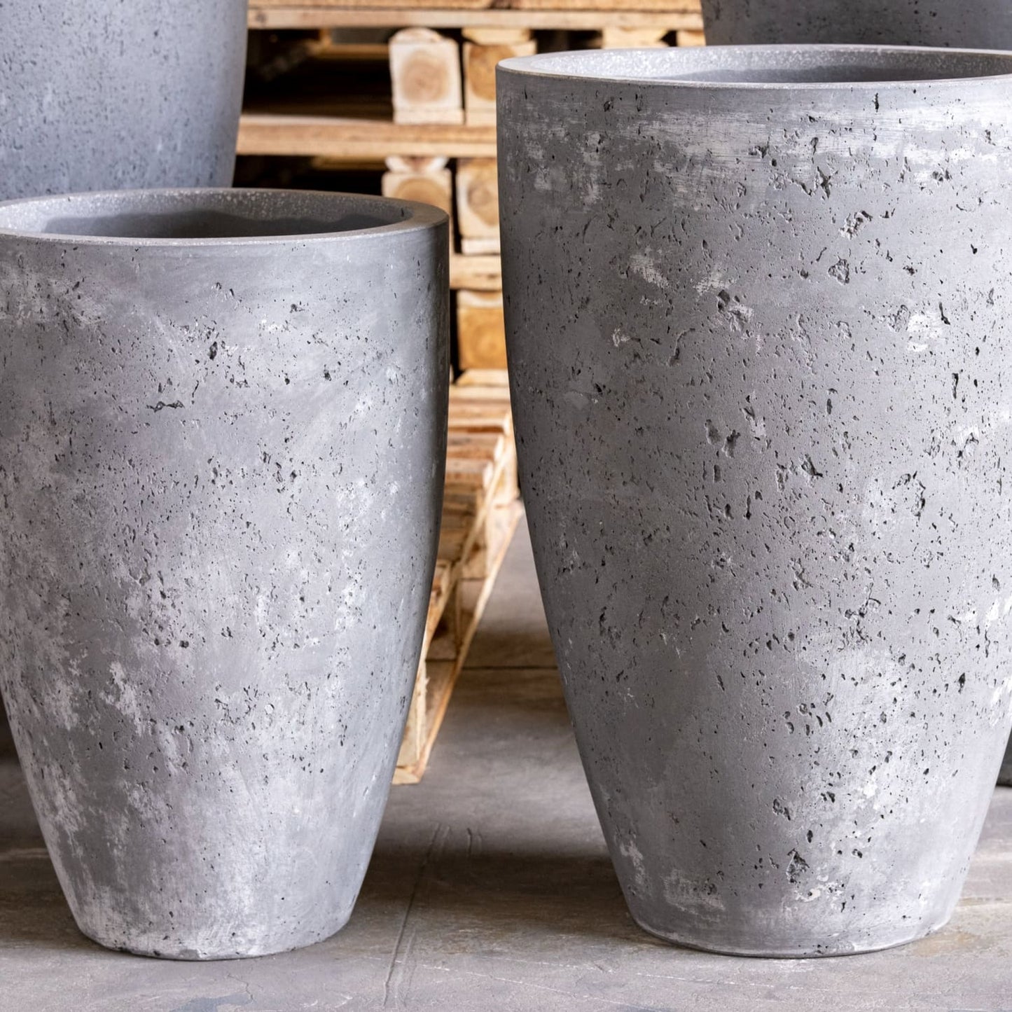 Vessara | Onyx Dusk – 40cm Large Concrete Vase Planter – 15L Tall Indoor Outdoor Pot-1