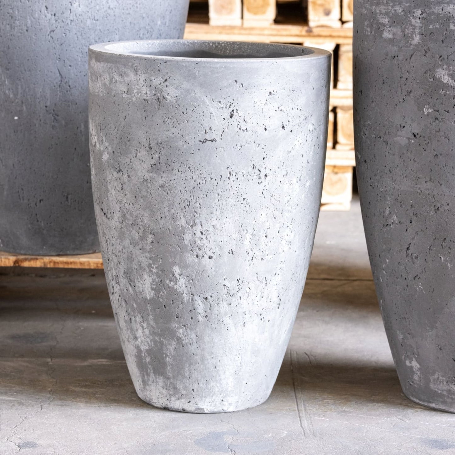 Vessara | Onyx Dusk – 68cm Extra Large Concrete Tall Vase Planter – 61L Round Plant Pot-3