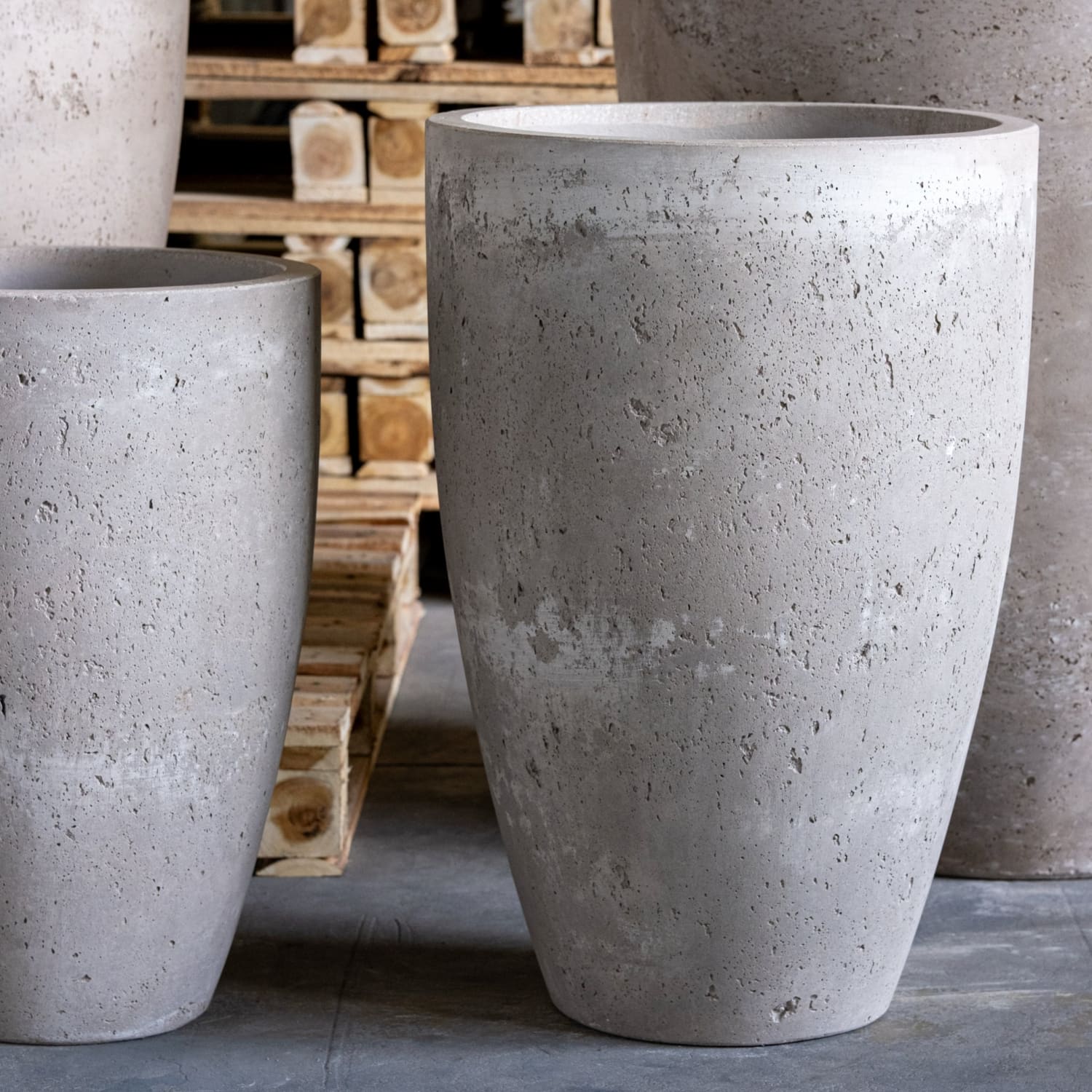 Vessara | Truffle – 68cm Extra Large Tall Concrete Planter – 61L Round Plant Pot-1