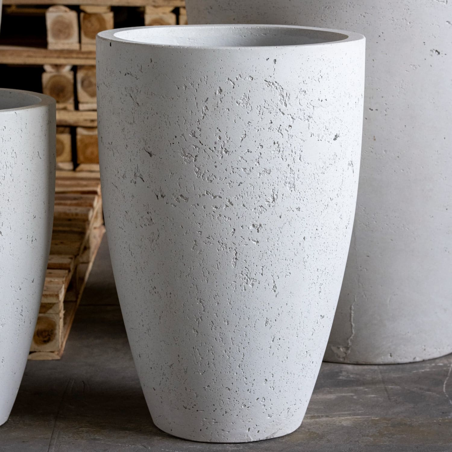 Vessara | White Mist – 68cm Extra Large Tall Concrete Vase Planter – 61L Indoor & Outdoor Decorative Plant Pot-1